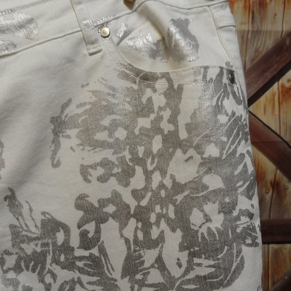 Funky Floral Wacky design Denim 24/7 capri~Big 26W~Funky metallic inspir… - Picture 3 of 5